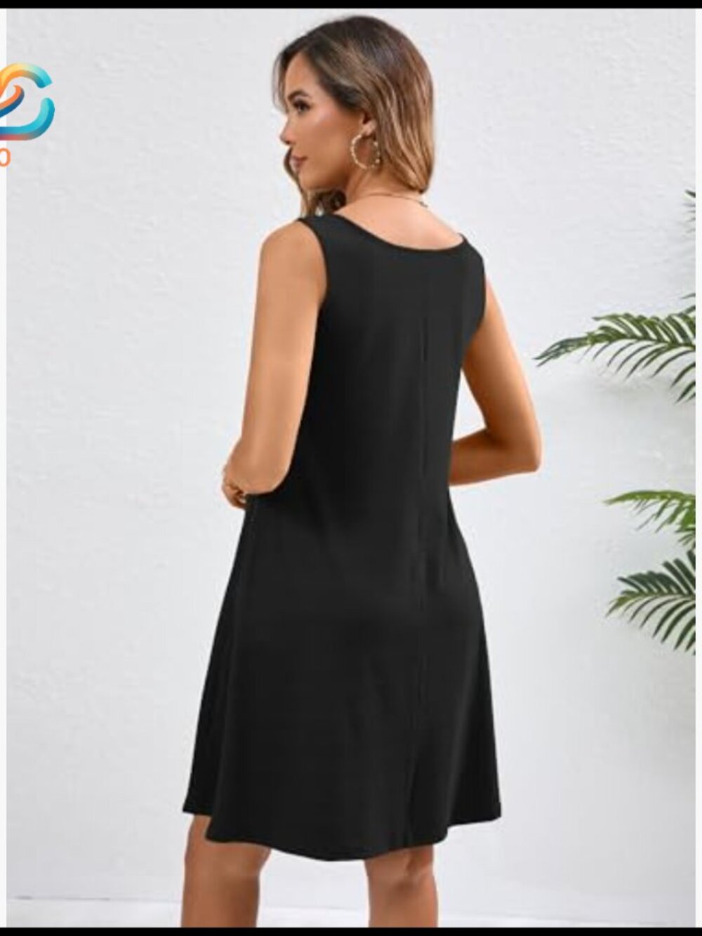 Sleeveless Swing Dress with Pockets, Casual Summer Beach Wear - Picture 4 of 5